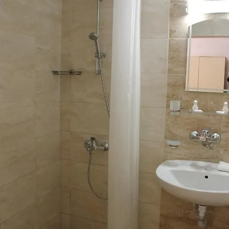 Хотел оникс