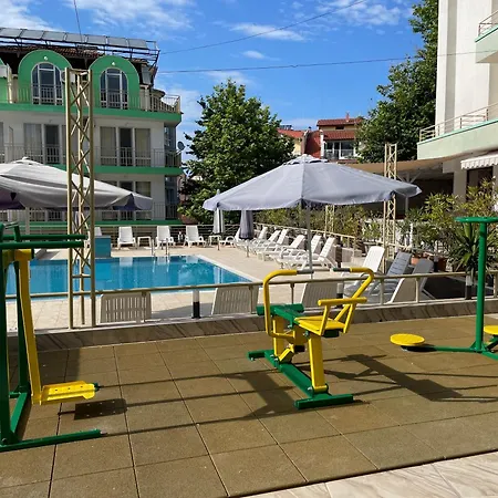 Хотел оникс