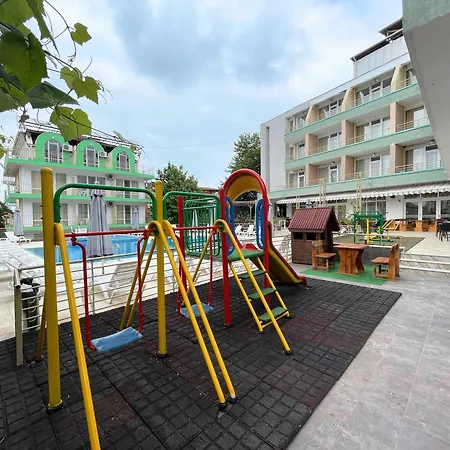 оникс Хотел