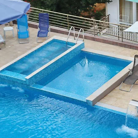 оникс Хотел