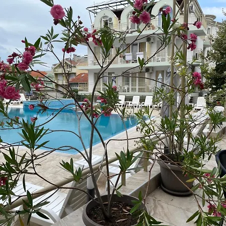 Onyx Otel Naousa