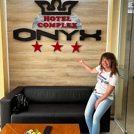 Onyx Hotel 3*