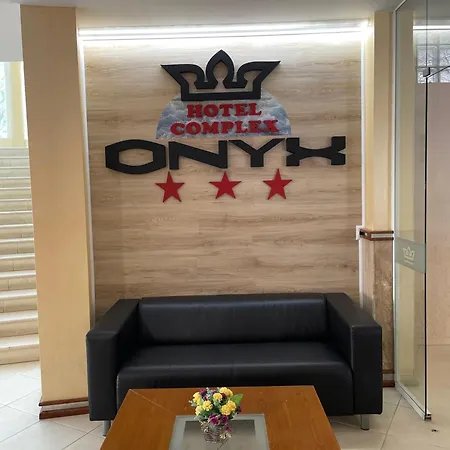 Onyx Hotel 3*